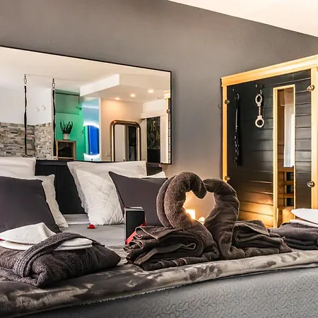 Suite&spa -love Jacuzzi&sauna Privatif 公寓 *